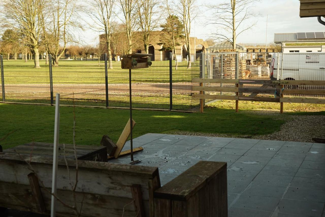 Stille, Aussicht Und Kunst Am Archaeologischen Park Xanten Extérieur photo